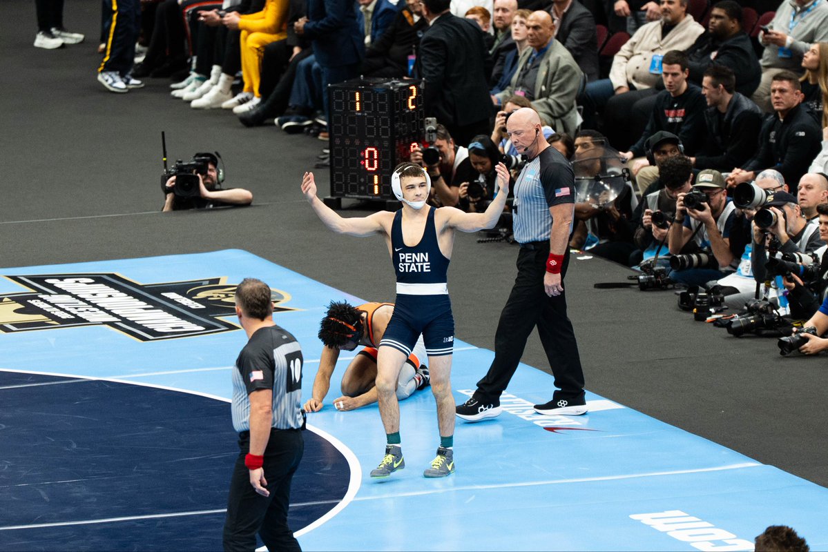 Big Ten Wrestling tweet media