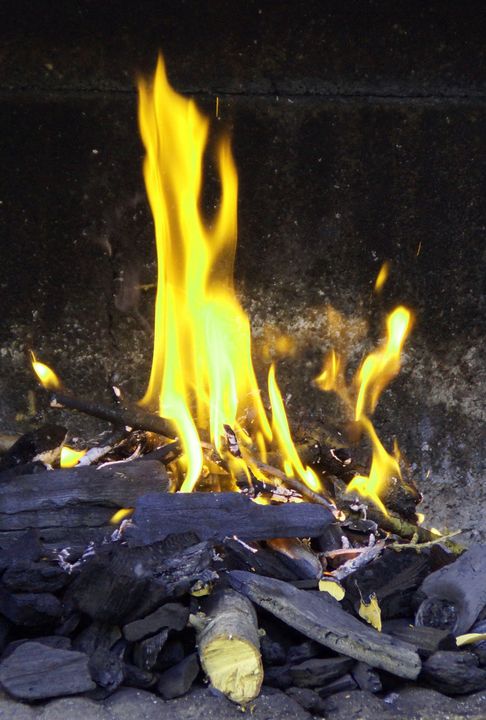 Kcinddy's tweet photo. Art of the Day! "YELLOW FLAMES". Buy at: https://t.co/luYLMWVc0f https://t.co/HQGHathvtl