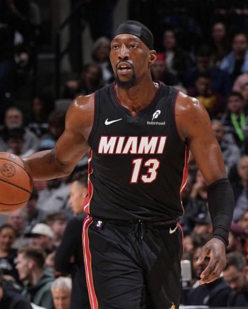 Hoop Central tweet media