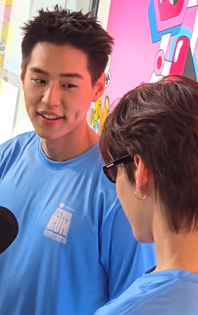 เพนกวินคลั่งรัก ◡̈ tweet media