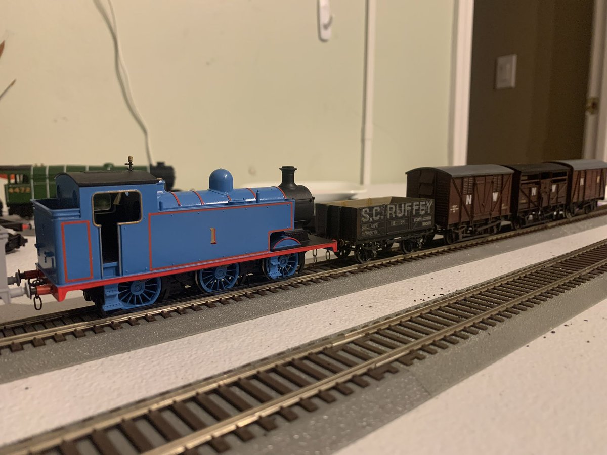 Mick (BassTboneMusic) tweet media