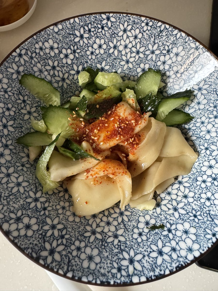 smallfish tweet media