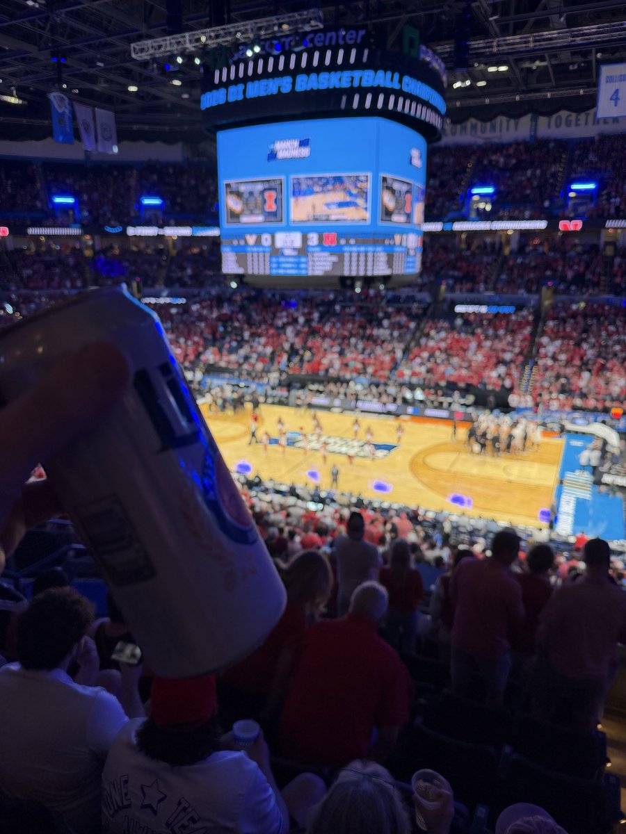 The Legend tweet media