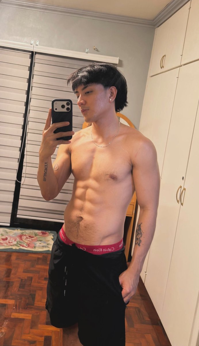 joy to the world tweet media