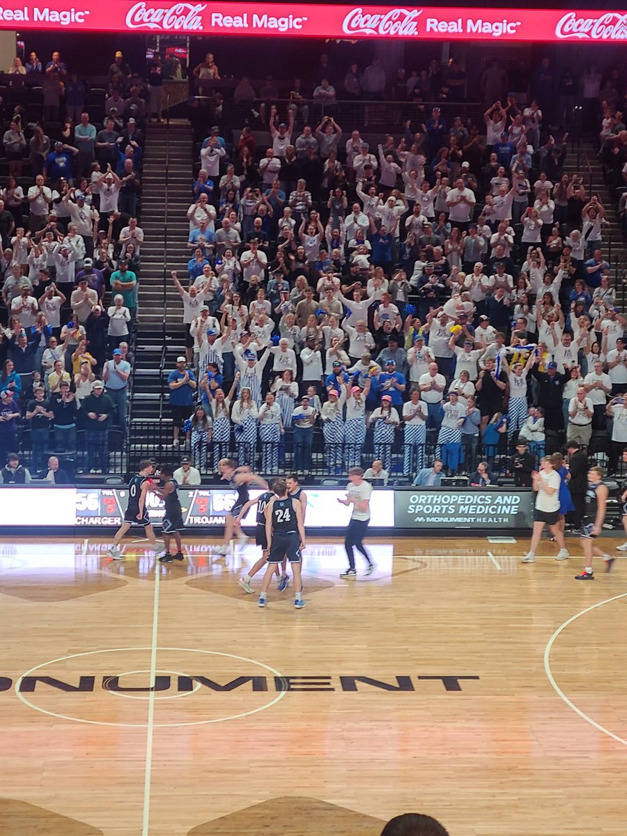 natesportsguy's tweet photo. State A Final
West Central 66
SF Christian 56

If you beat SF Christian twice in a season, you are LEGIT. West Central goes undefeated. Toughness, Defense, &amp; Team Basketball. 

Dave Hollenbeck gets career win #555 and wins his Fifth State A Championship. #sdpreps #sdhoops26 https://t.co/sUrxquAXMA