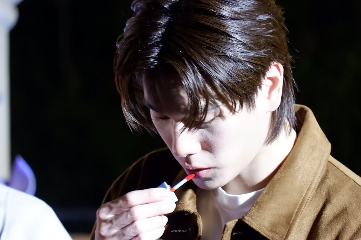 He is The(e) CAT tweet media