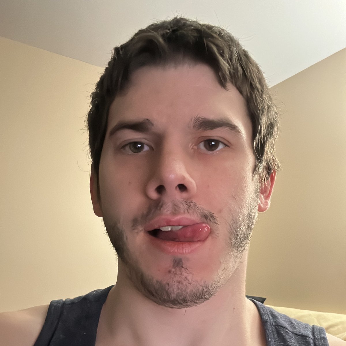 Aaron Terror tweet media