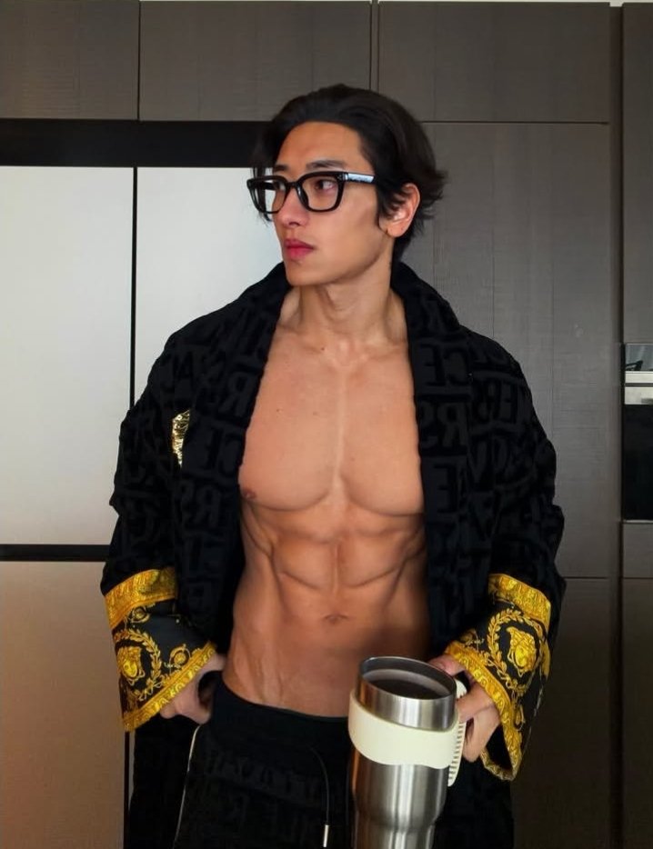 𝑺𝒆𝒂𝒏 tweet media