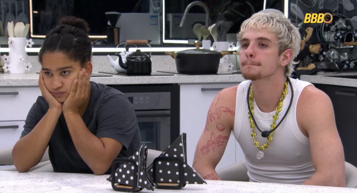 ana paula tweet media