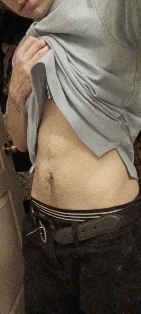 Nikko🔞 tweet media