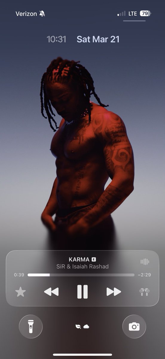 Bisexual Panther 🅴 tweet media