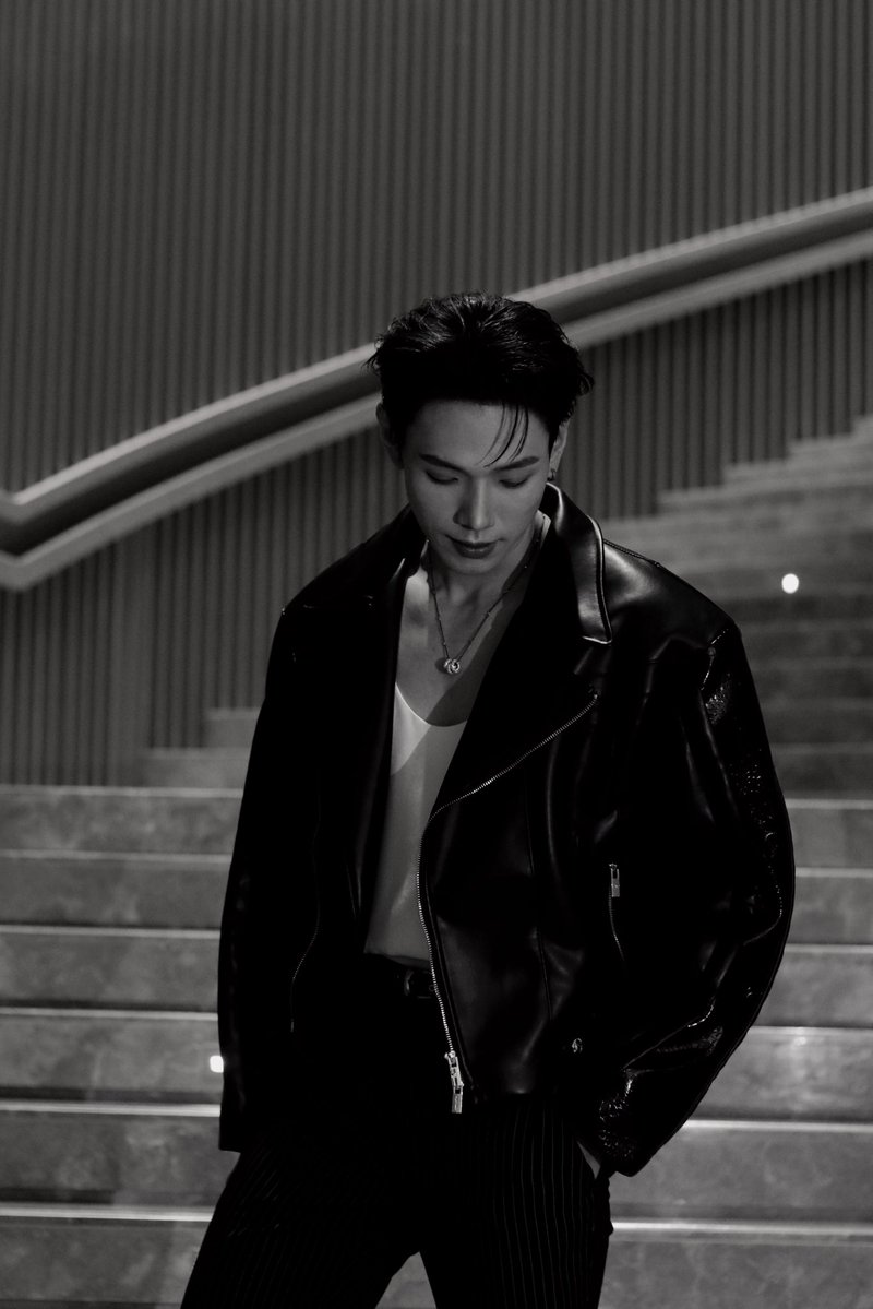 OPEN LABEL tweet media