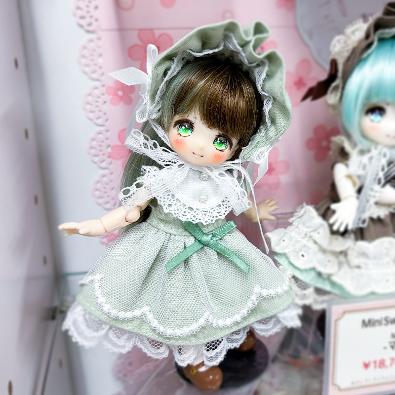 おはようございます🌞 本日の一枚は「マオ」ちゃん💚 先日のアイ おはようございます🌞 本日の一枚は「マオ」ちゃん💚 先日のアイ