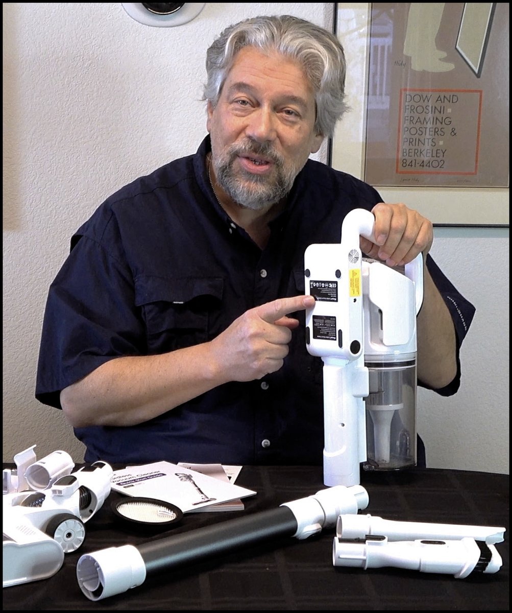 DaveTaylor's tweet image. The Klarpul KL-001 Cordless Vacuum delivers up to 50,000 Pa of suction, powerful enough to make cleaning my area rug a challenge. 😉 It’s lightweight, versatile, and impressively capable. Full review: youtube.com/watch?v=v0Evkw… #cleaning #vacuum #cleaning #klarpul