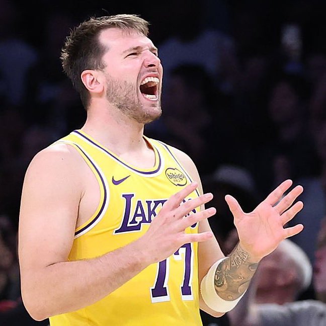 LakeShowYo tweet media