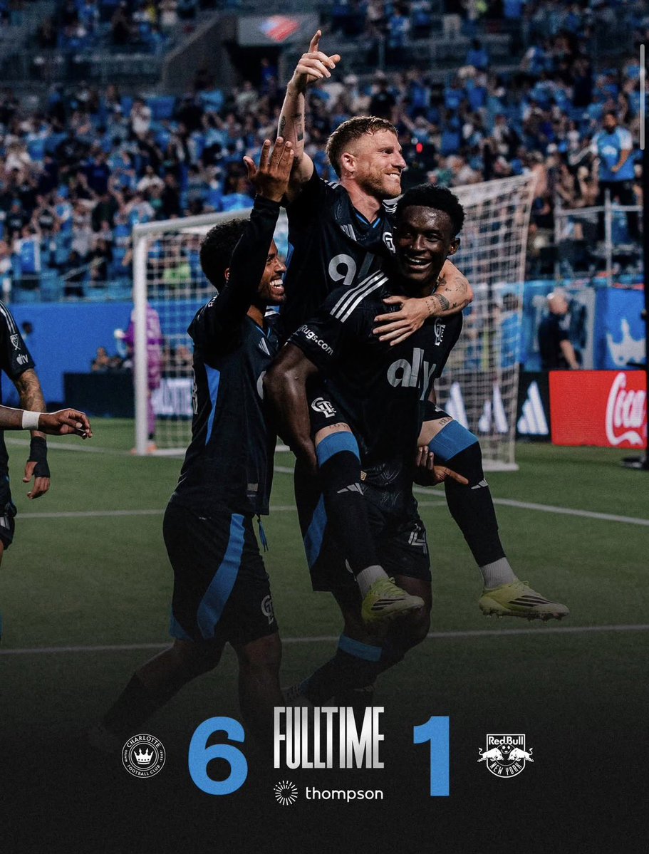 The Crown Club 👑 tweet media