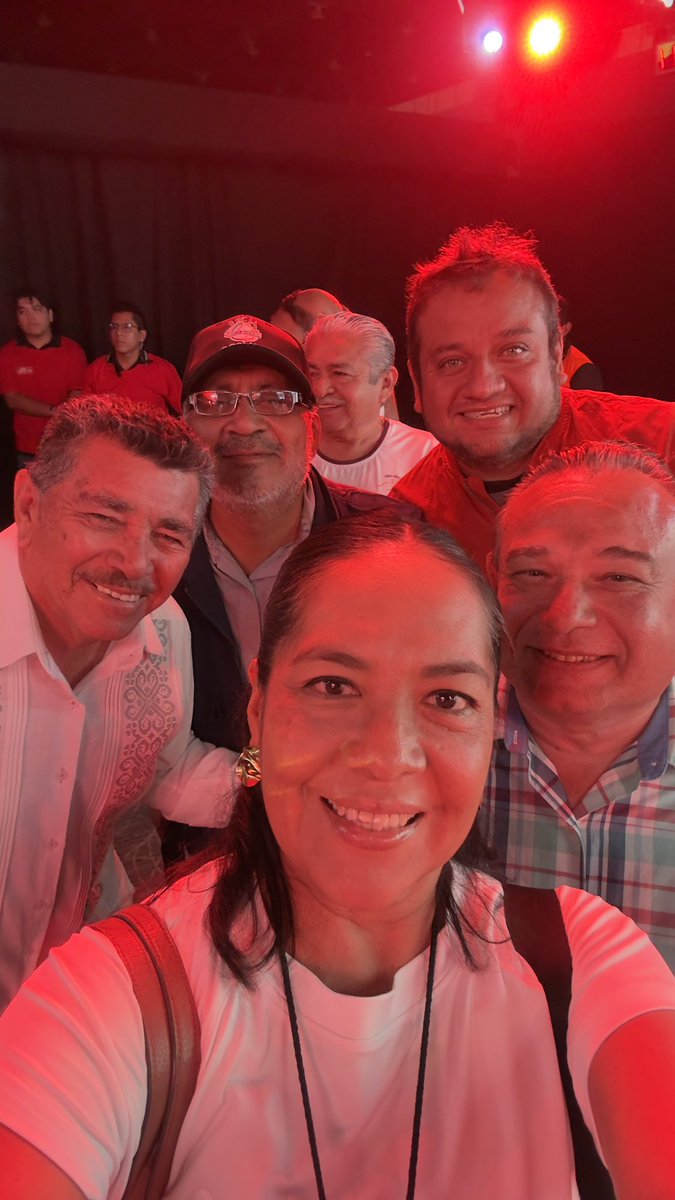 Alicia Martínez Morales tweet media