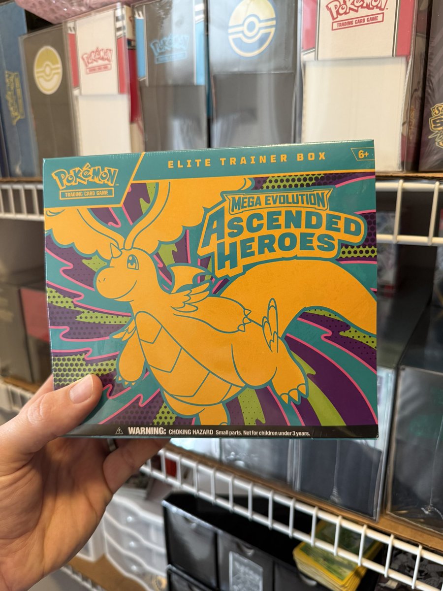 CharizardEats tweet media