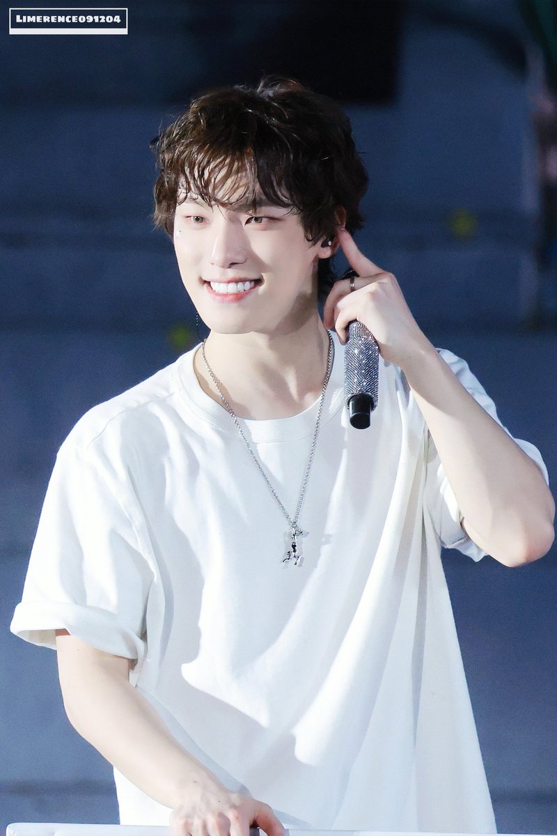 Limerence091204 tweet media