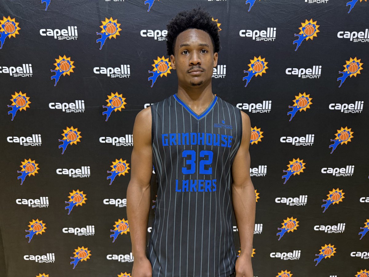 BIG SH🏀TS tweet media