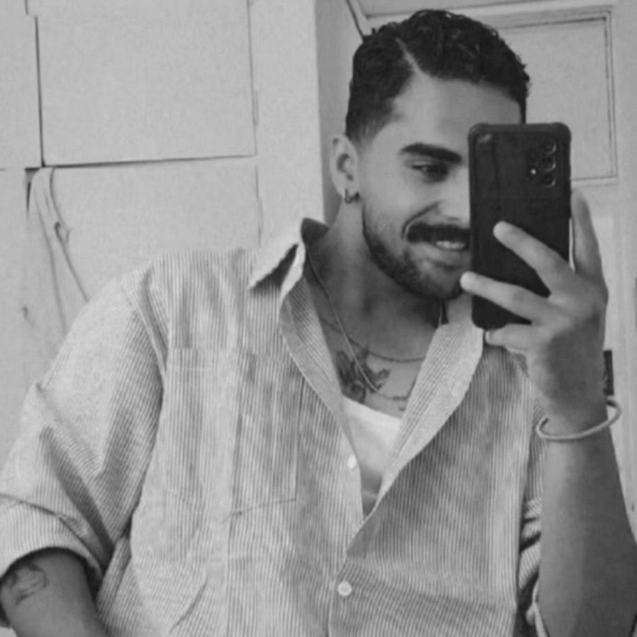 Moeshajgrnwood tweet media