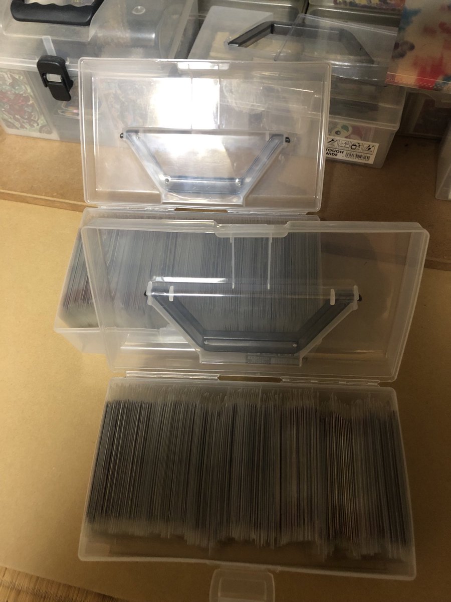 ドクロック tweet media