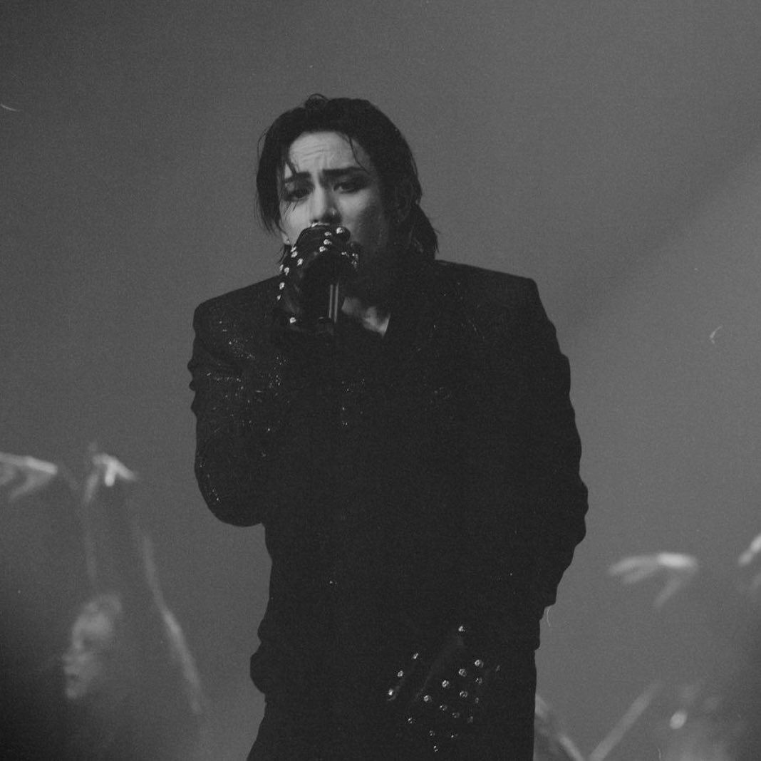 𝔞𝔯𝔬🕷️𝔦𝔰 𝔦𝔫 𝔞𝔳𝔞𝔩𝔬𝔫 tweet media