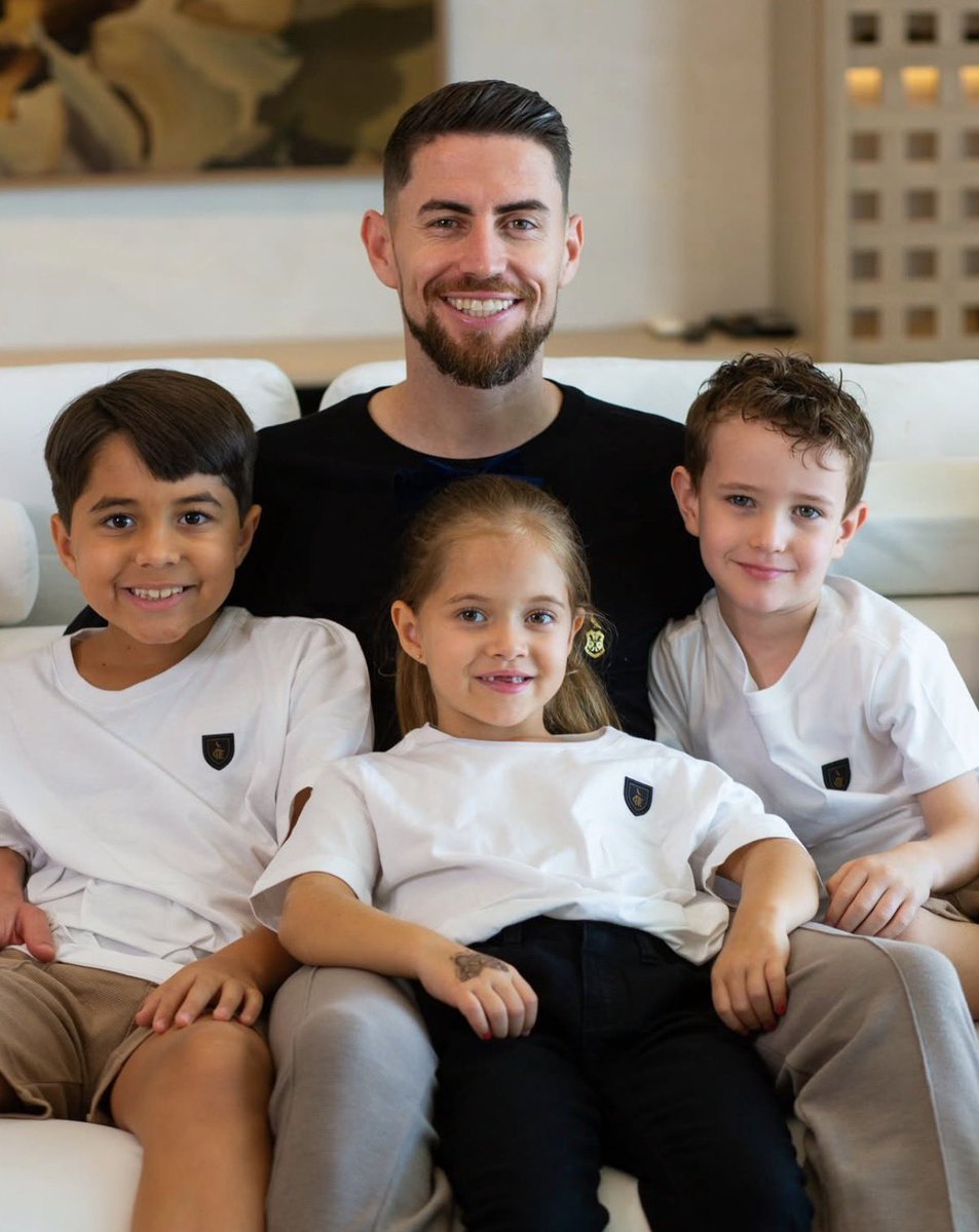 Oli London tweet media