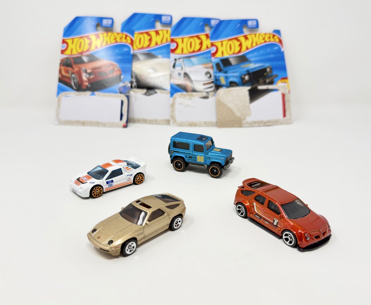 DiecastHype's tweet image. Beautiful set of Dollar General exclusives!

#DollarGeneral #Ford 
#HotWheels