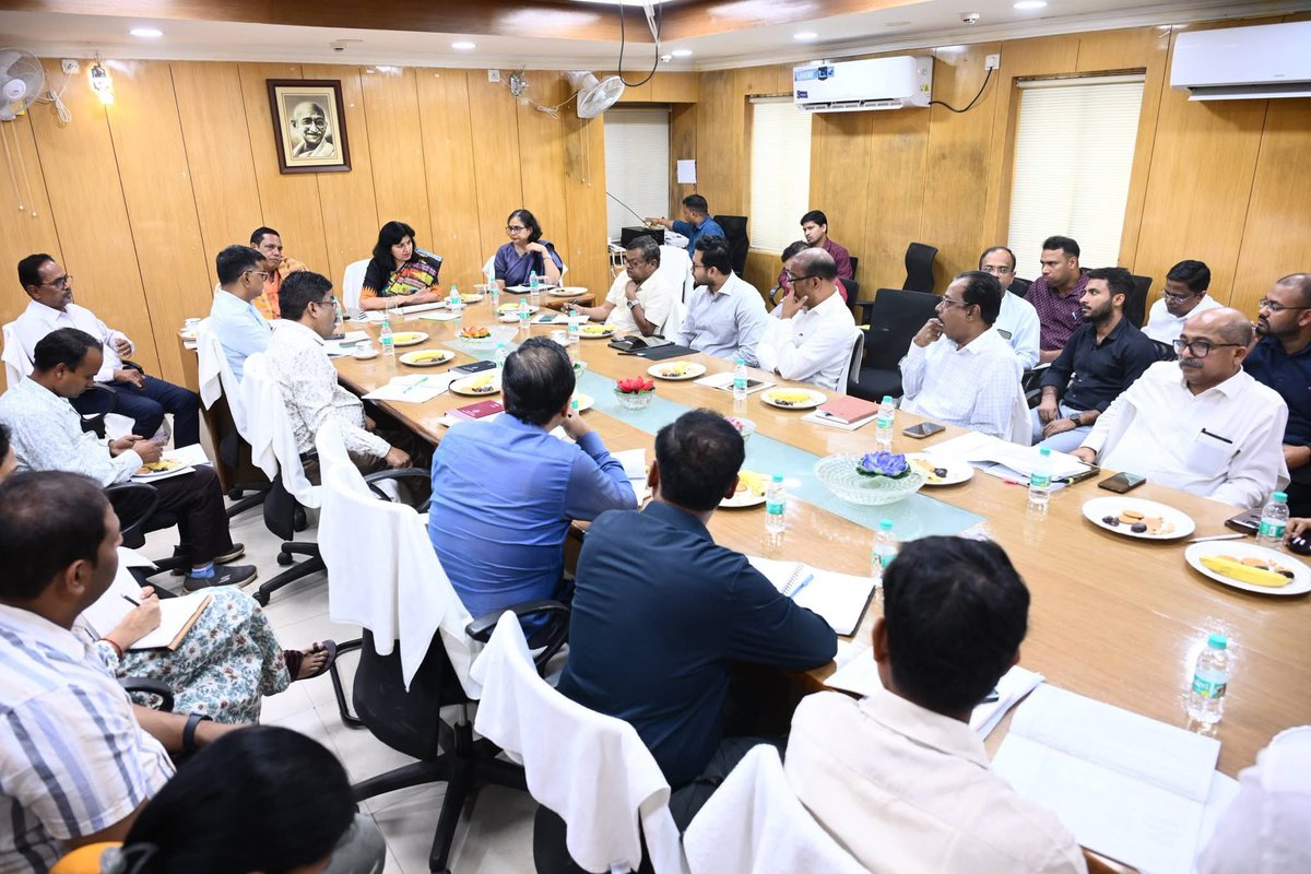 Aparajita Sarangi, MP,( Lok Sabha) Bhubaneswar tweet media