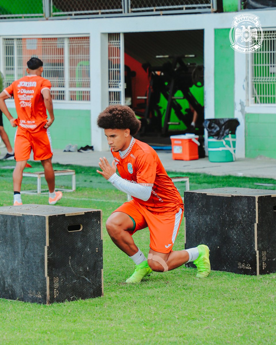 CD Marathón tweet media