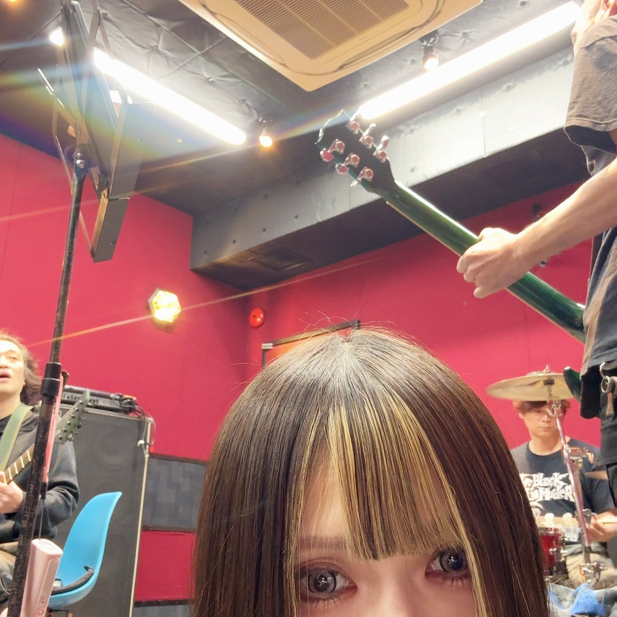 Hisarin* tweet media