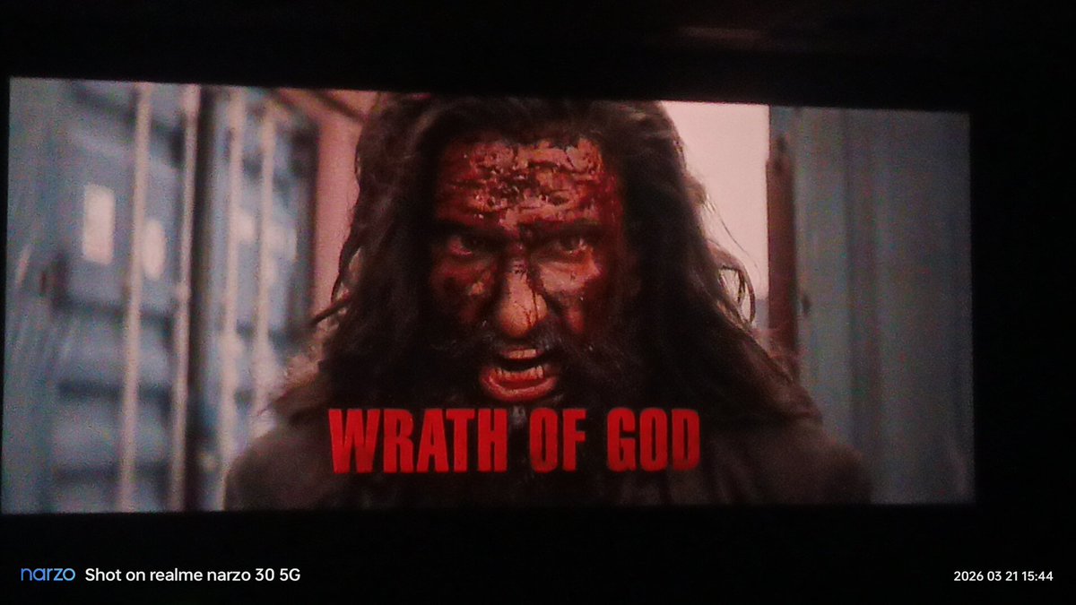 AakarshAgrawal8's tweet photo. Once in a lifetime performance by @RanveerOfficial, Dhurandhar The Revenge is an absolute Masterpiece 🤌🔥. @rampalarjun,@ActorMadhavan @duttsanjay, Sara Arjun has done fantastic performance. Take a bow to this man @AdityaDharFilms for a great direction 🔥..
#DhurandharTheRevenge https://t.co/coW5iJSDRh