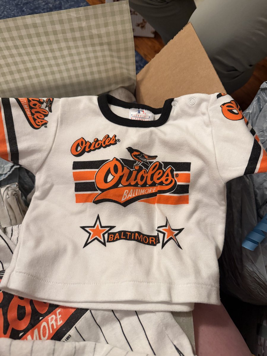 Jenny Strings tweet media