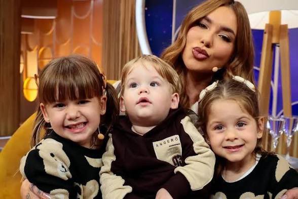 Rebecca Gaia 🧙‍♀️🧬 tweet media