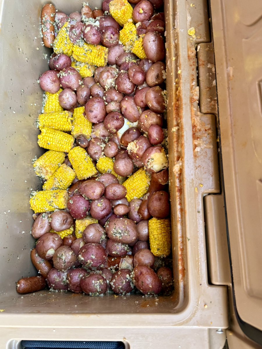 卖火柴的阿甘 tweet media