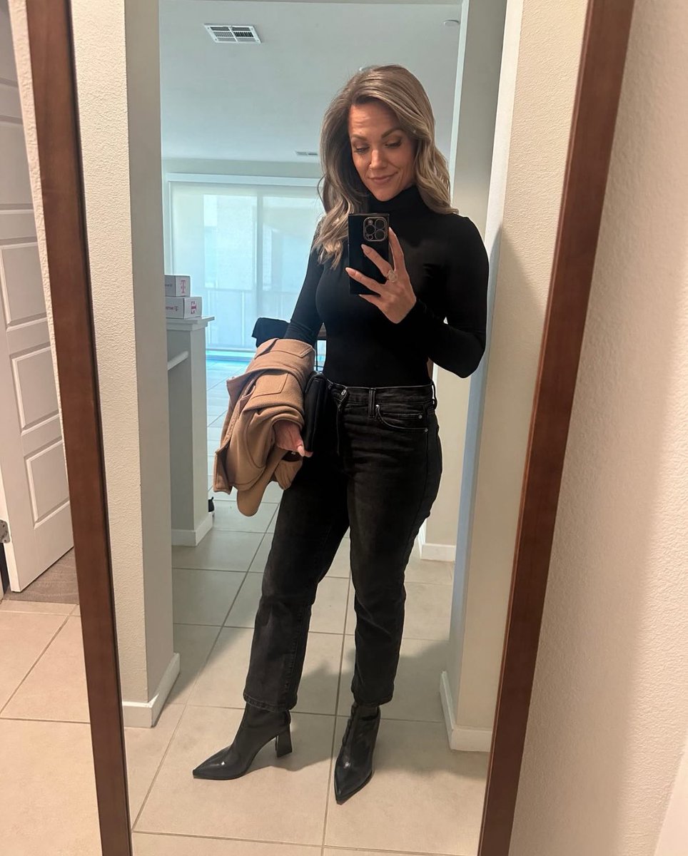 Kimberly Clarkson tweet media