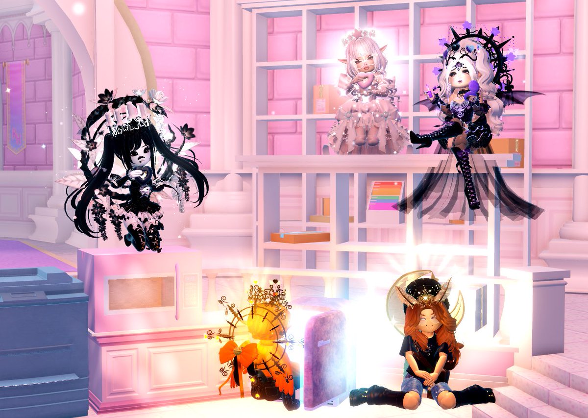 Autumn Rose (They/Them) tweet media