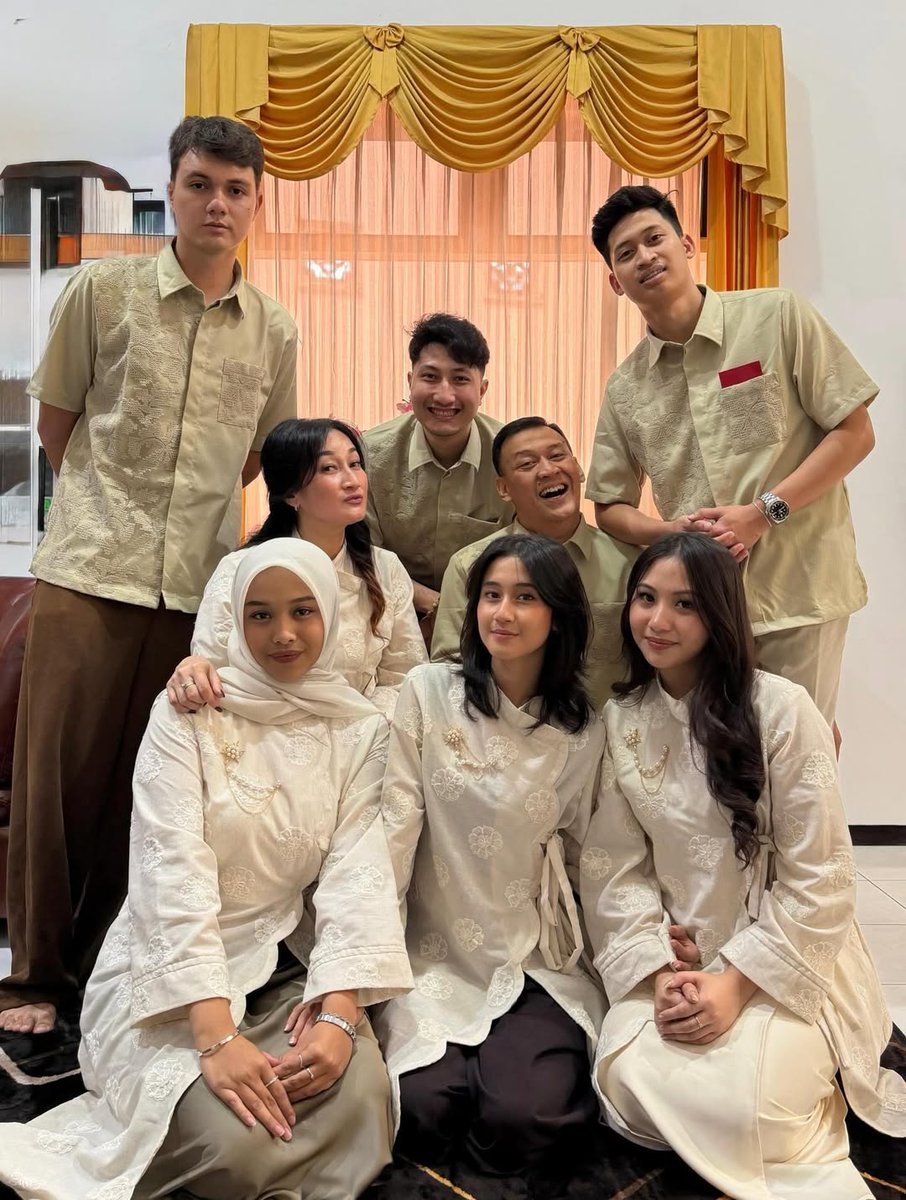 monyet hutan tweet media