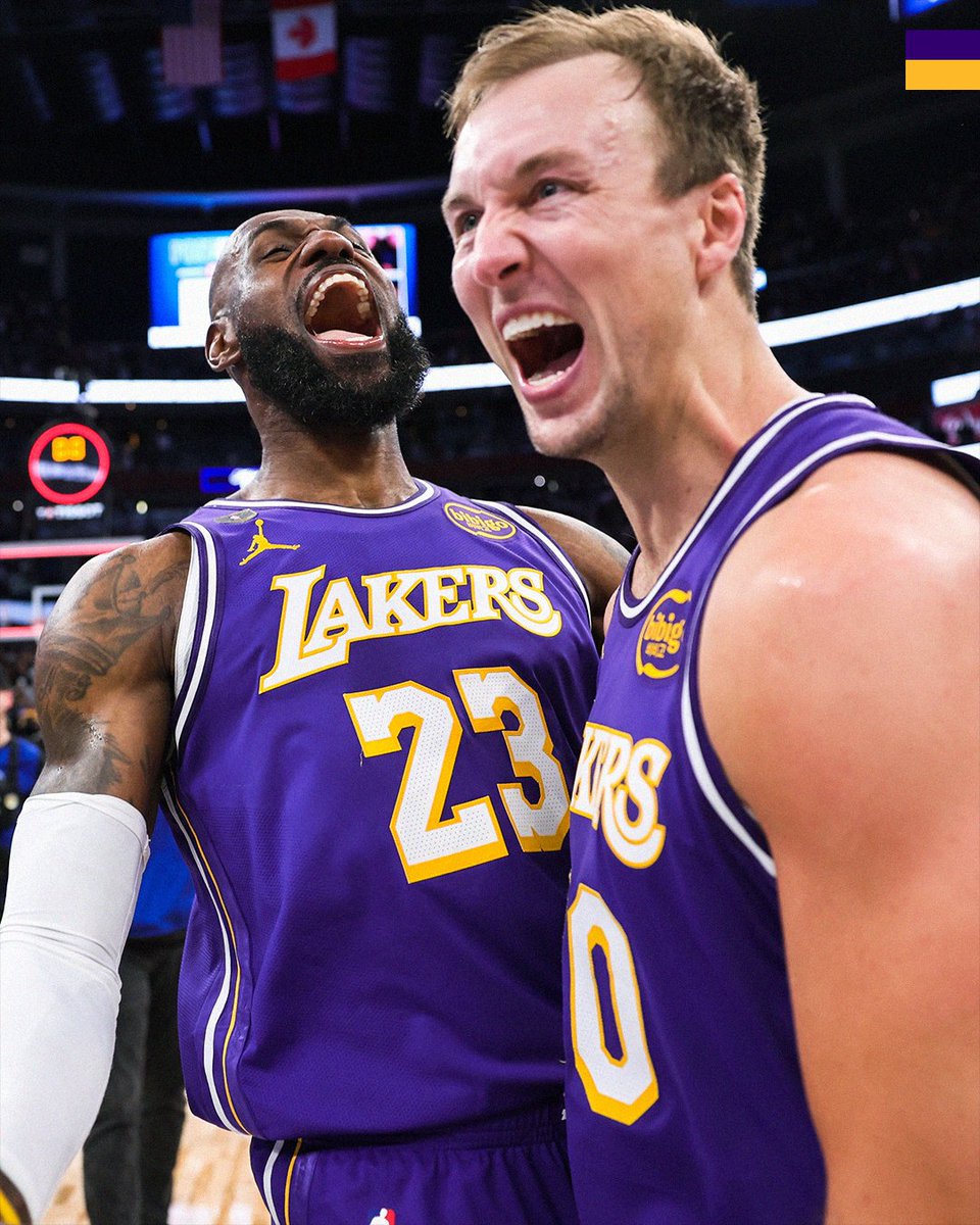 Zach 🐻 tweet media