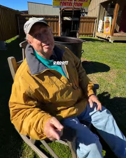 eek33 (hazenoki fan) tweet media