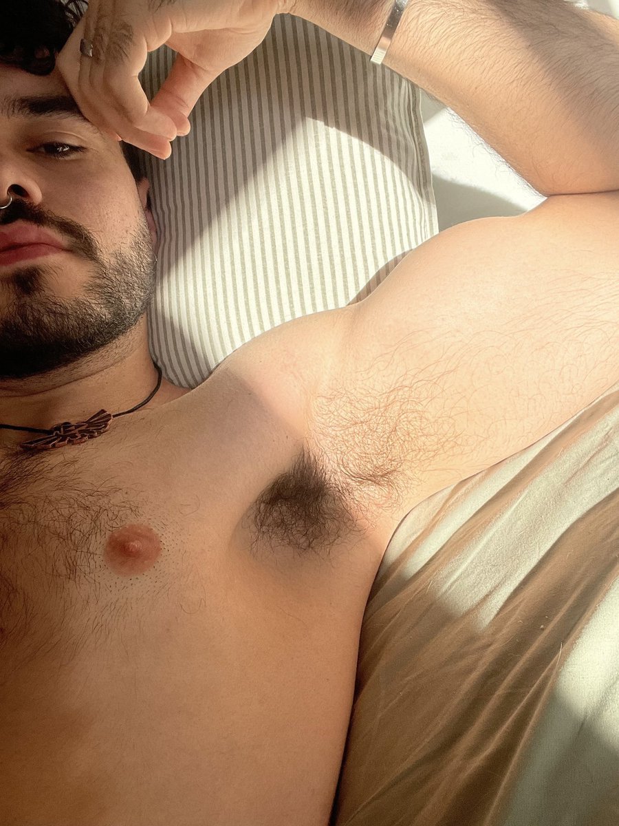 pornoligero.com tweet media