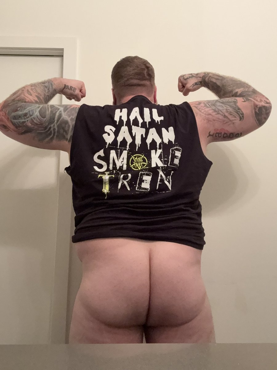 HeadbangerBear tweet media