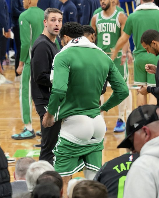 Boochie is the Name tweet media