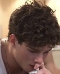 LiveStreamClips tweet media