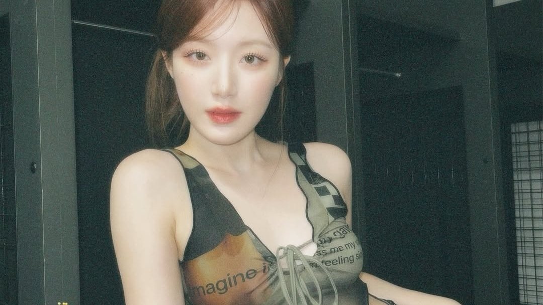 𝑠tr𝕒w𝐛ǝrry 🍓 ˎˊ˗ 𝑠t𝕒t𝐢ōn tweet media