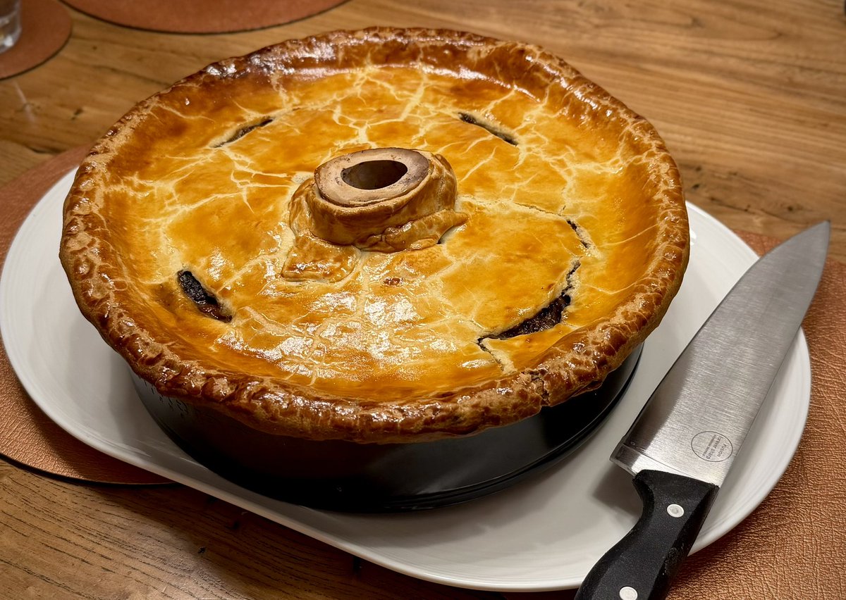 Alex Groundwater tweet media