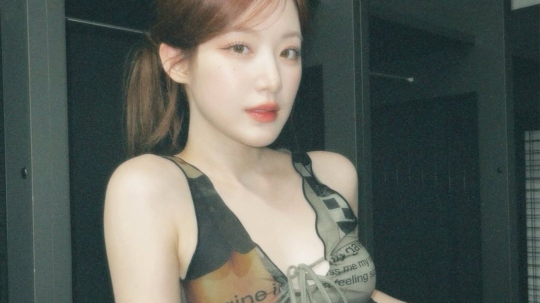 𝑠tr𝕒w𝐛ǝrry 🍓 ˎˊ˗ 𝑠t𝕒t𝐢ōn tweet media