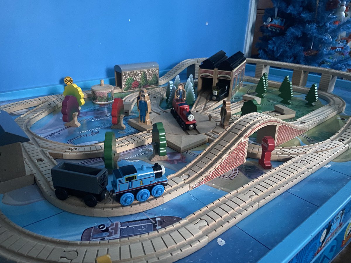 One of my favorite TWR sets! God, is it so nostalgic to me! Glad to own it!