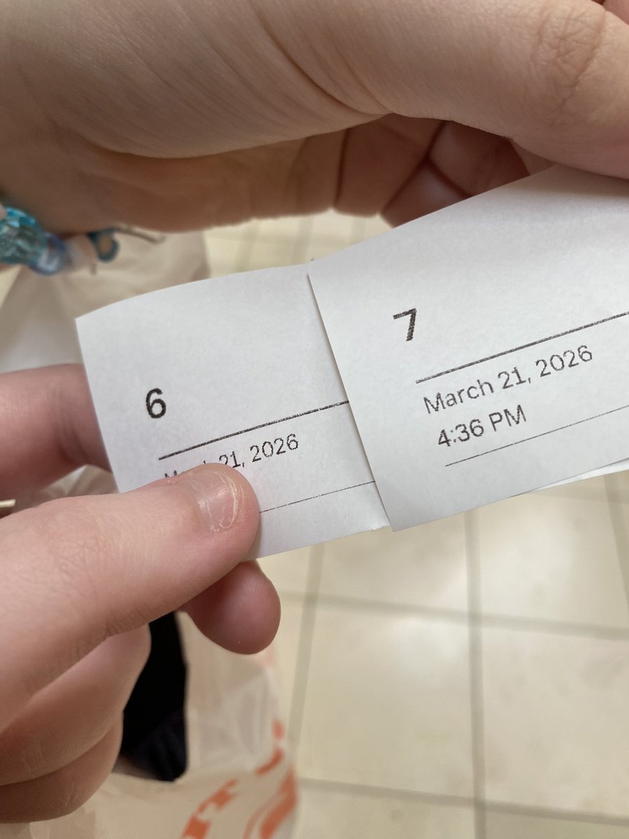 hayes ⭐️ phantom thief’s favorite guy! tweet media